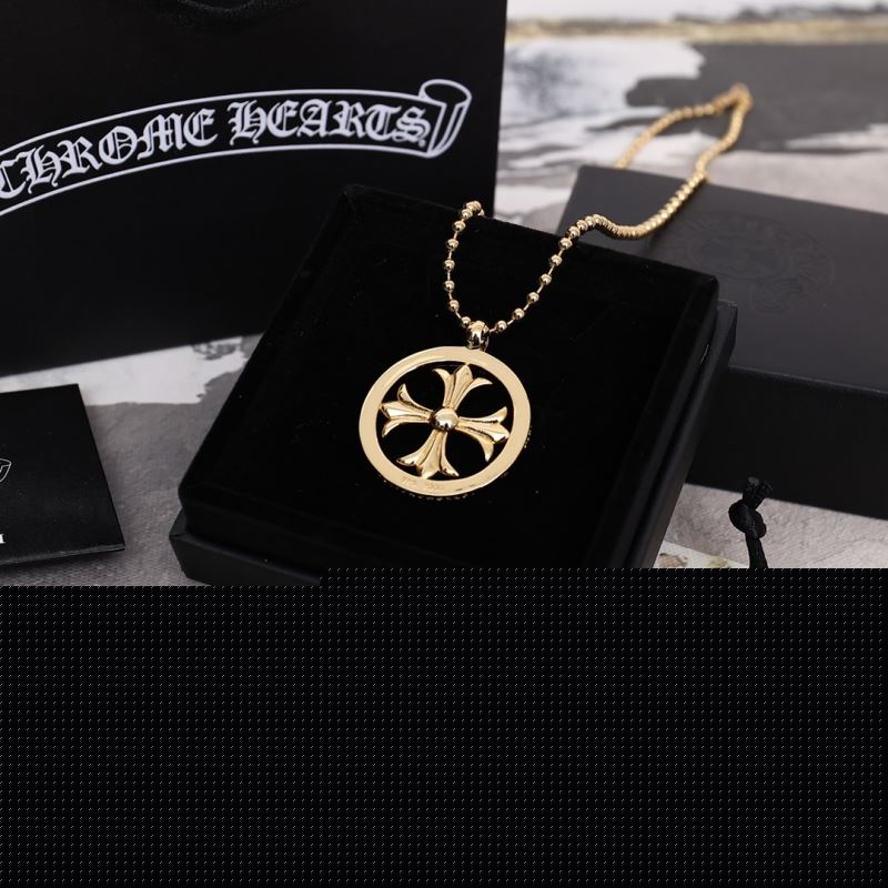 Ch**me He**ts necklaces